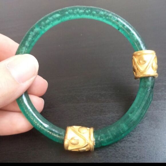 VINTAGE UNSIGNED FEDRA COUTURE BANGLE 7.5" BRACELET - Picture 2 of 2
